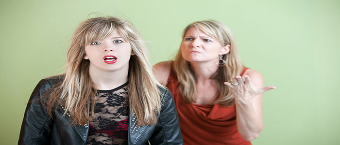 Come parlare ed affrontare un discorso con un adolescente?